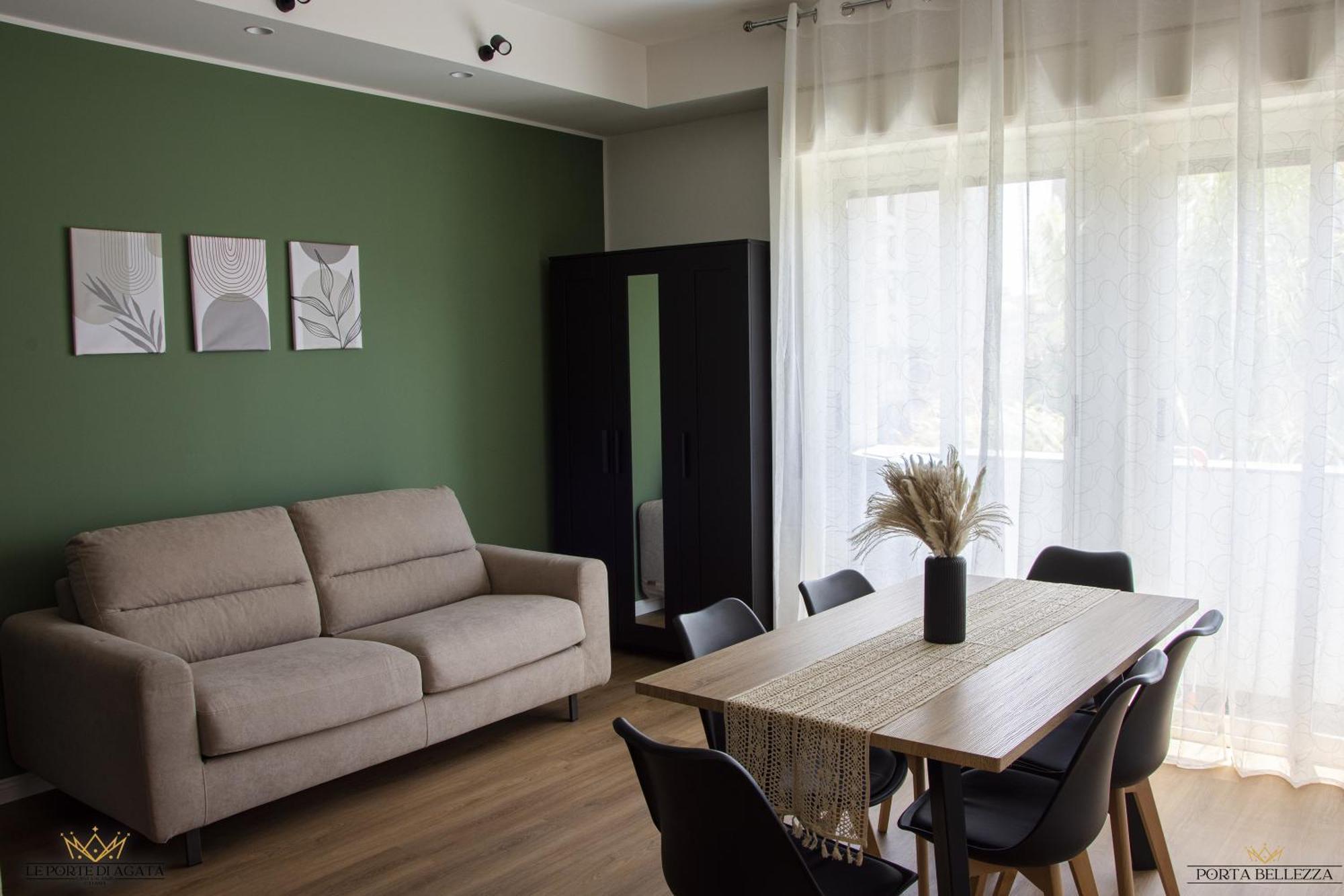 Casa Le Porte Di Agata , Viale San Teodoro *